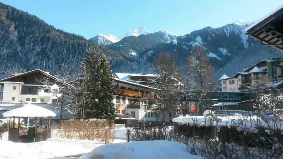 Landhaus Alpenrose Mayrhofen Bagian luar foto